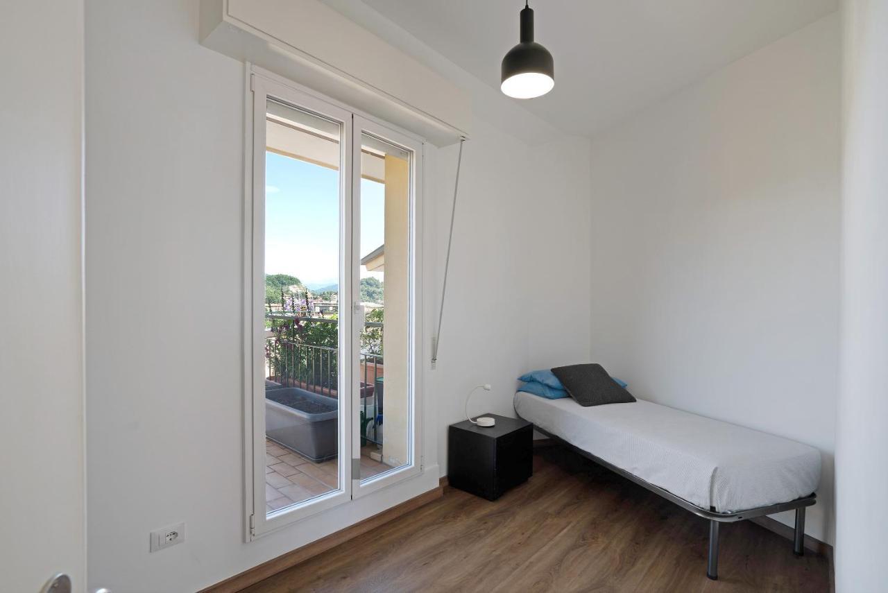 La Casa Del Riccio Apartment Arona Bagian luar foto